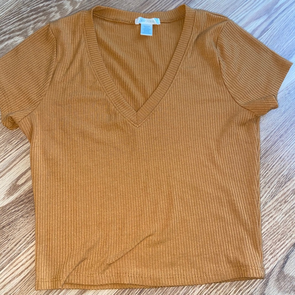 Orange ribbed crop top!